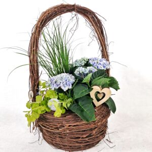 Viherlandiassa valmistettu Nuppulan istutus.