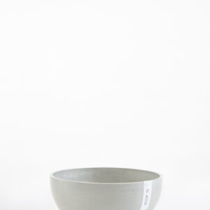 Brysseli 25 valkoharmaa